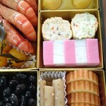 ウエスト - 栗が好き♡紅白蒲鉾は…(^_^;)