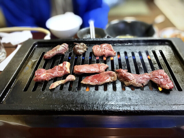 焼肉定食出品 ボリューム満点！絶品ハラミ1kg | 赤門 オンラインストア