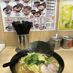 せい家 - ラーメン大盛り800円