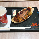 築地銀だこ - たこ焼きとドリンクMサイズのセット