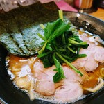 麺家 wakame - 令和5年1月
ラーメン 850円
油ふつう、麺の硬さふつう、スープ濃口