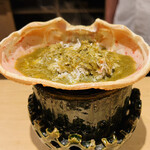 富小路 やま岸 - ◎松葉蟹の甲羅味噌汁焼きでまた酒が進む。