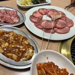 焼肉館 - 