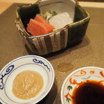 割烹さいお - カワハギ＆肝醤油と本鮪トロ