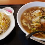 Taiwan Ryourifukuraijun - 五目刀削麺とチャーハンのセット