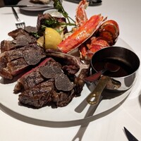 Prime42 steakhouse & sky bar - 