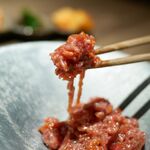 Beef Laboratory - 肩サンカクユッケ