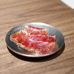 Beef Laboratory - 外モモのプレザオラ・サラミ