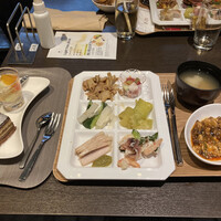 リュクス ダイニング ハプナ - 