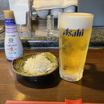 Werubii Maike - とりあえず生ビール580円にじゃこおろし380円。