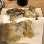 手打ちそばちくま - 白子の天ぷら、木の子の天ぷら