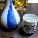 割烹旅館 桃山 - 当地の善哉酒造の善哉辛口は干支のお猪口で頂きました