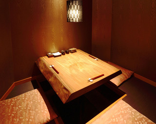 Ebisuya Hanare - 3名様までご利用可能　掘り炬燵個室　「はんなり小室」