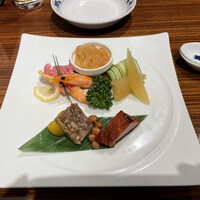 横浜中華街 重慶飯店 本館 - 