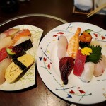Marusan Sushi - 中にぎり（左）、上にぎり（右）