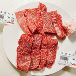 Meat & Fresh TAKAMI - (上)特撰焼肉用　(下)特撰赤身焼肉用