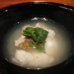 カモシヤ クスモト - あいなめ・蕪のスープ仕立て、山椒の香りで