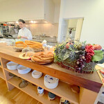 Moliere Cafe　降っても晴れても - 