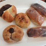 下田流 - 購入したパン。