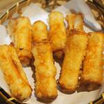 卓 - チーズパリパリ揚げその１