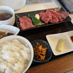 牛三郎 横浜元町 - 