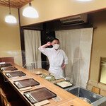 京天神 野口 - ◎Vサインで迎えてくれる野口大将。