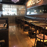 GOOD EAT TABLE & STANDARD BAR - 