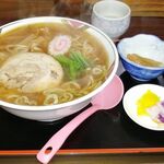 やまね食堂 - ラーメン 650円