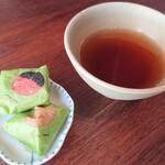 廣榮堂 - ｻｰﾋﾞｽ吉備団子とお茶