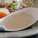 サッポロラーメンたき - スープ