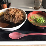 Yoshinoya - 牛カレーと豚汁