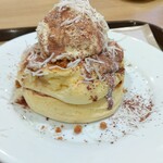 ハワイアン パンケーキ&カフェ メレンゲ - ココナッツチョコパンケーキ