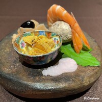 お料理 七草 - 黒豆､蓮根の明太和え､焼うに､南瓜を練り込んだ湯葉､瓢箪型の酢大根､天使の海老の塩茹､倉石牛の牛肉の時雨煮とクリームチーズの先付
