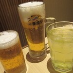 Shusai no Kakurega Tsukiakari Larapoto Ebinaten - 生中＆生小＆緑茶