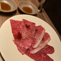 焼肉うしごろ 新宿三丁目店 - 