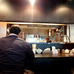 鶏そば 雫一 - 明るい接客が素晴らしい