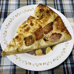 ブーランジェリー スドウ - ベーコンと玉ねぎのクリームピザ