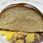 ブーランジェリー スドウ - ピーナッツクリームとブリオッシュパンがよく合う！