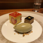 スガラボヴィー - 