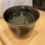 肉じるや5 - お茶