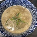 陽はまたのぼる - 濃厚煮干しつけ麺のつけ汁