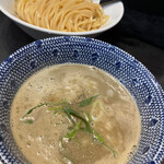 陽はまたのぼる - 濃厚煮干しつけ麺