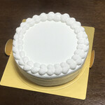 スギモト菓子店 - クレームソワニエのショートケーキ