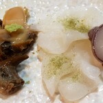 末広寿司 - アワビの肝と生ダコのお刺身