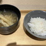 Zoujirushi Shokudou - ご飯はおかわり自由なので少しずついただきました。