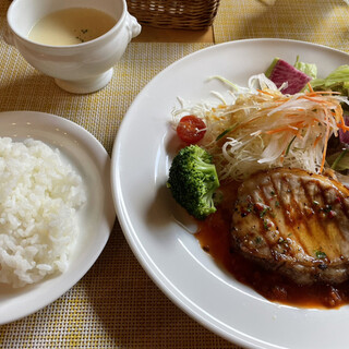 レストラン アルブル_0