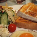 絵里奈 - モーニングセットＣセットその４