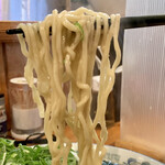 中華蕎麦 春馬 - この麺啜りごこち最高✨✨✨