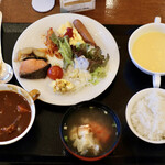グリルブッフェ&レストラン・バー オードリー - 北海道の大地をまるごと食べる朝食