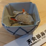 天史朗鮨 - お通し（氷頭なます）